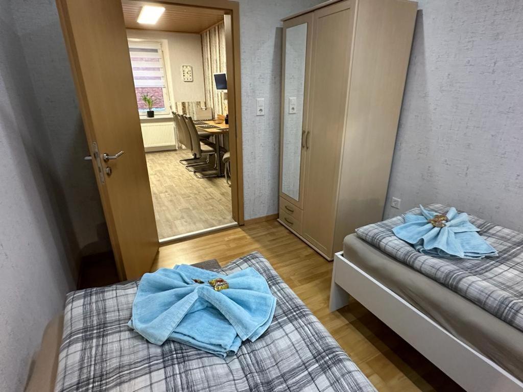 Christels Ferienwohnung 2 In Thale Mit Ueberdachter Terrasse, Kueche Mit Tv & Geschirrspueler Buitenkant foto
