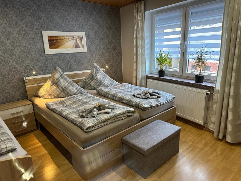 Christels Ferienwohnung 2 In Thale Mit Ueberdachter Terrasse, Kueche Mit Tv & Geschirrspueler Buitenkant foto