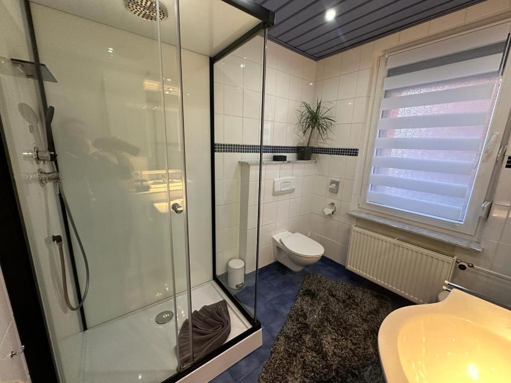 Christels Ferienwohnung 2 In Thale Mit Ueberdachter Terrasse, Kueche Mit Tv & Geschirrspueler Buitenkant foto